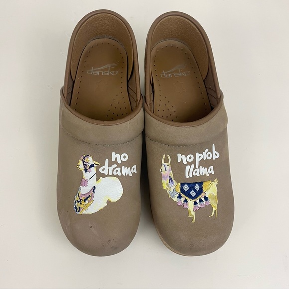 Dansko Women’s Twin Pro Llama Clog Embroidered Llama EU 37 / US 6.5 - 7 - Picture 14 of 16